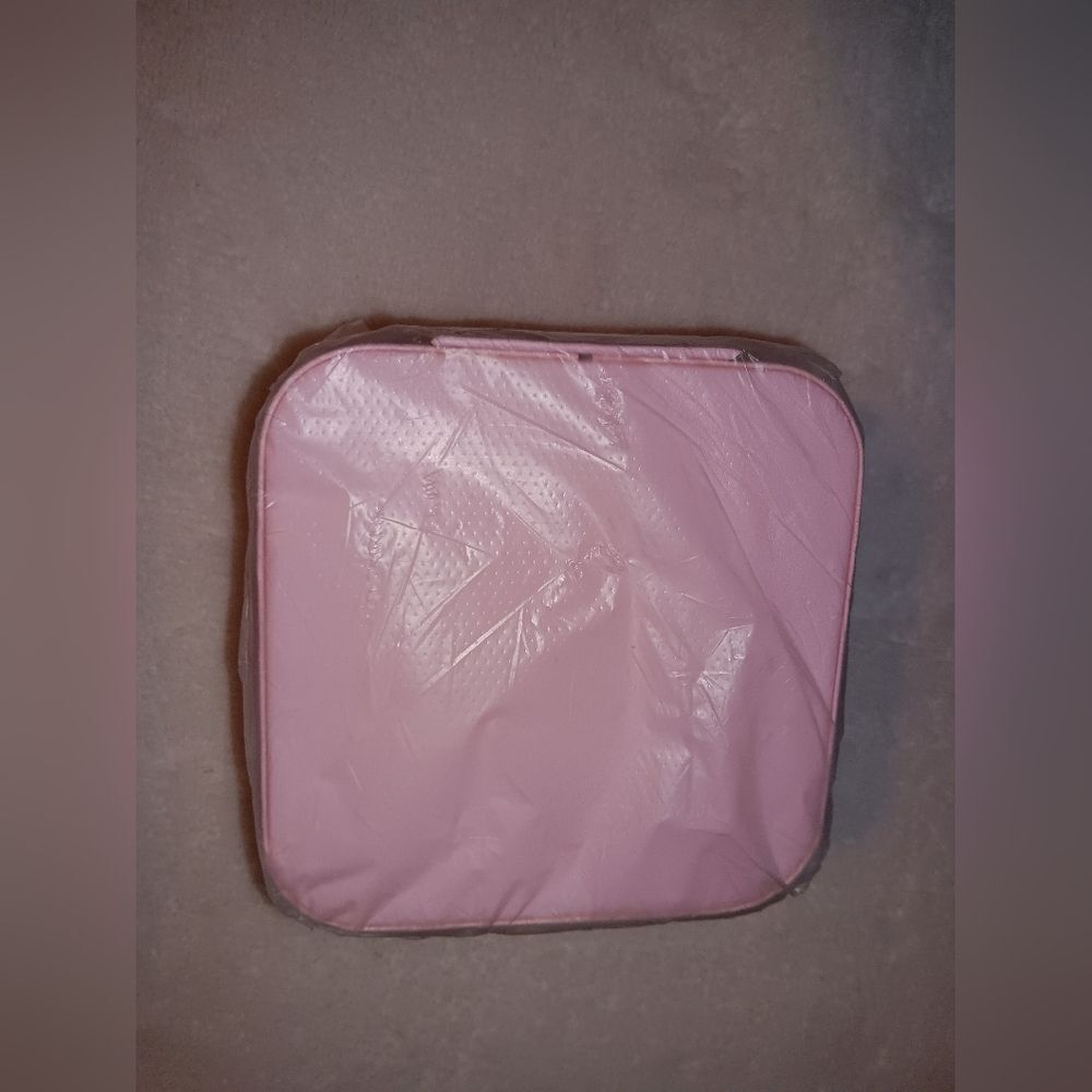 NWOT Shmiay ML Jewelry Case Small Pink Travel Organizer Portable